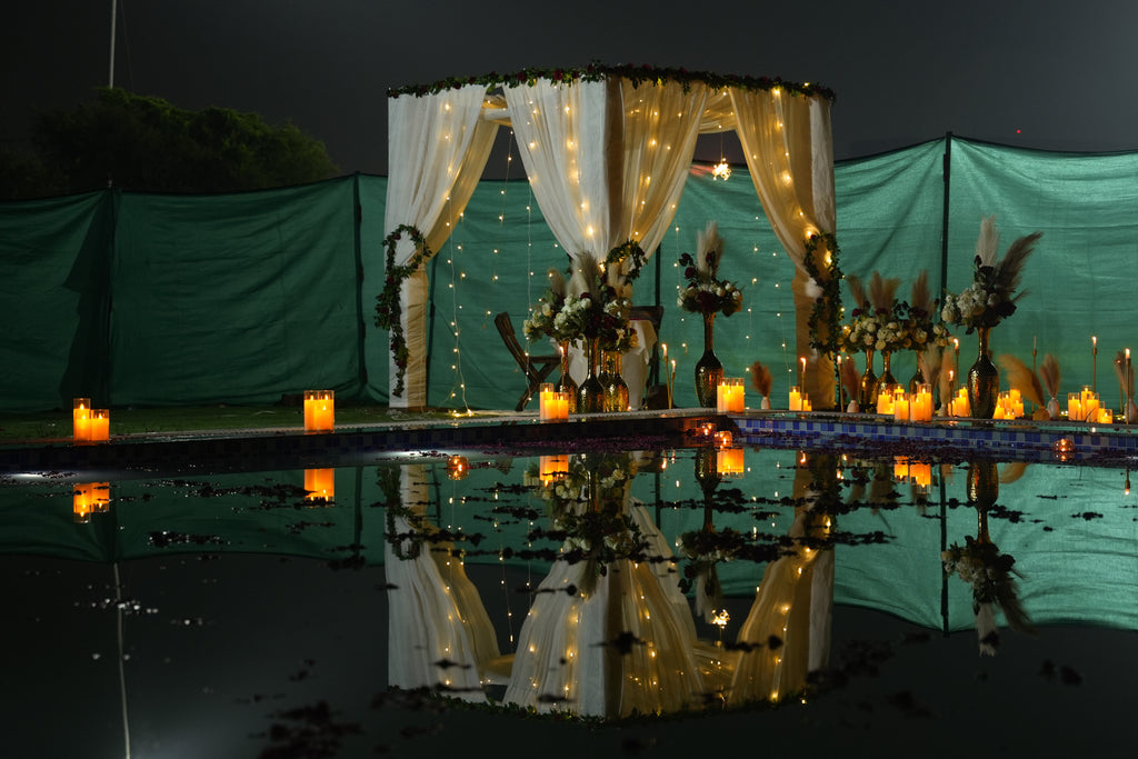 Romantic Poolside Dining Experience