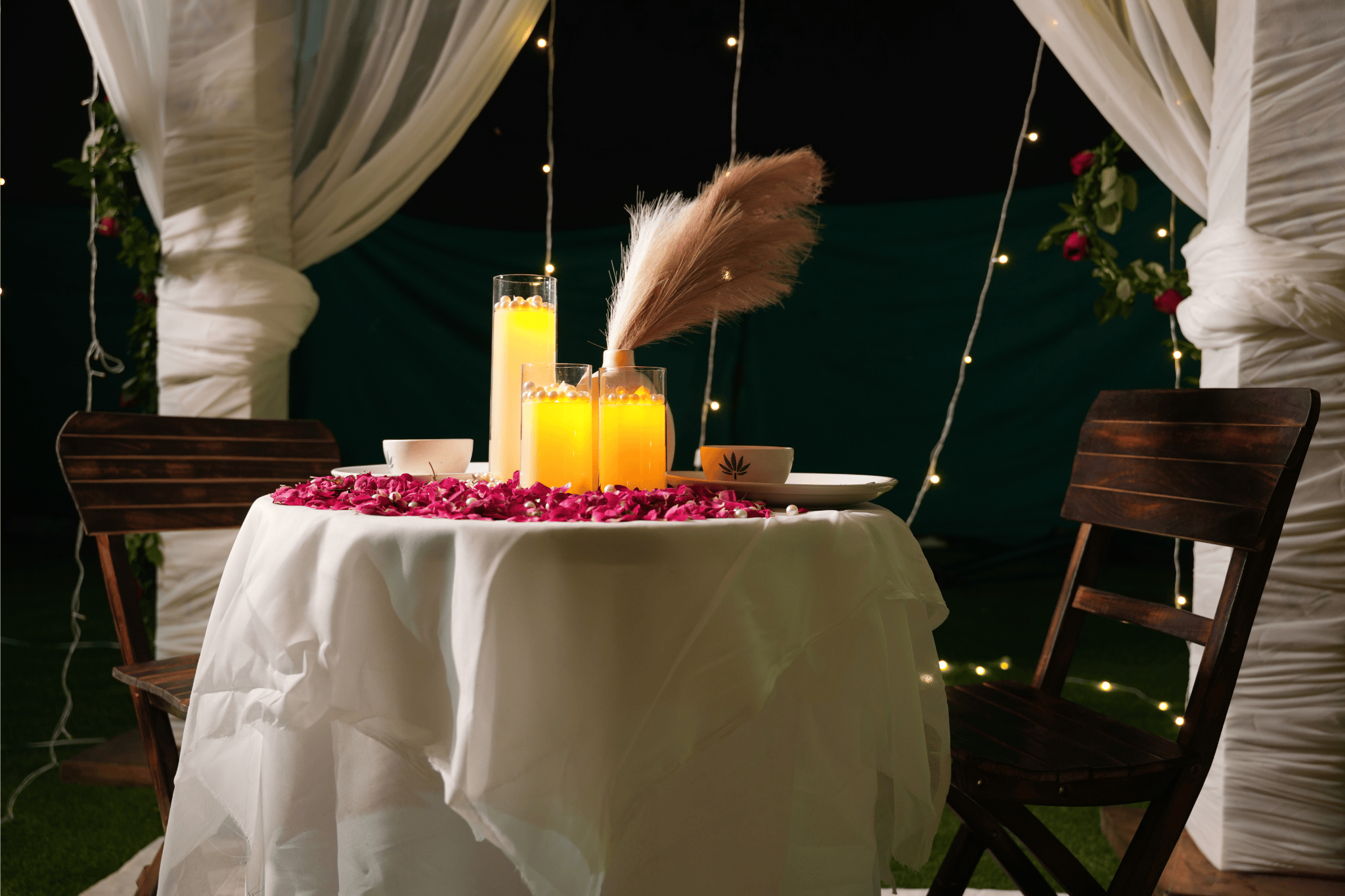 Romantic Poolside Dining Experience